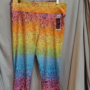 Colorful Leopard Print Capri Leggings Size 2X